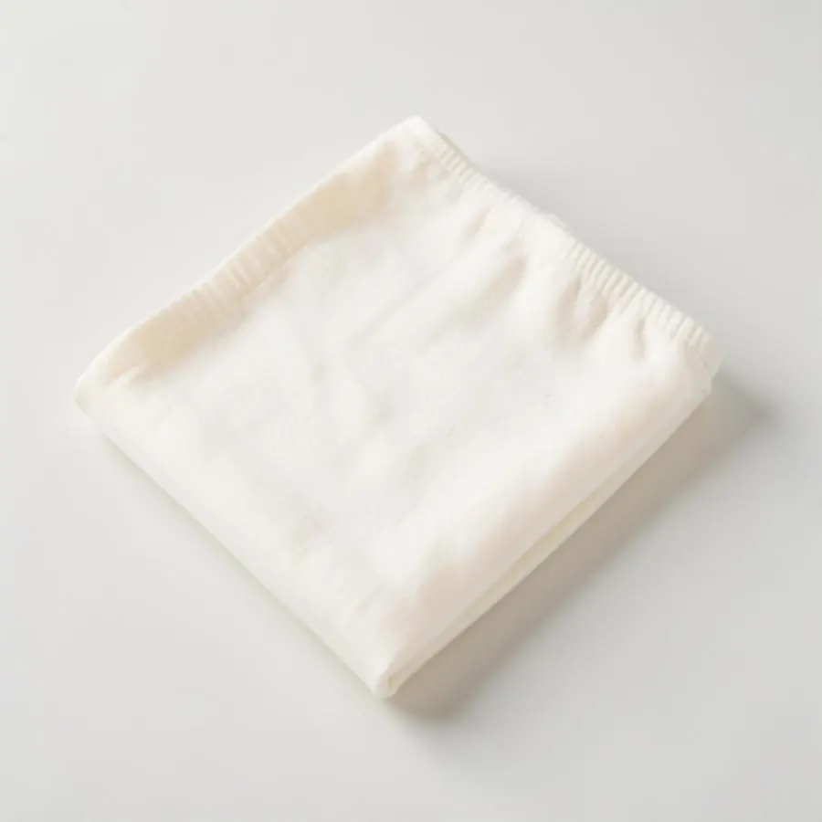 Folded reusable cloth nappy