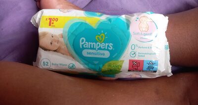 Pampers Sensitive Babytücher-Box
